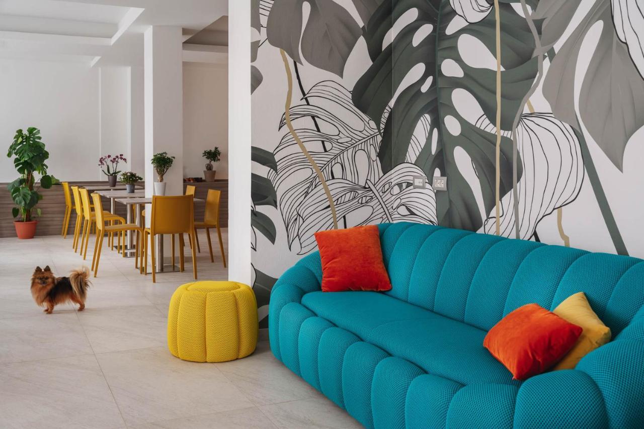 Nido Suite & Apartments เชเซนาติโก ภายนอก รูปภาพ