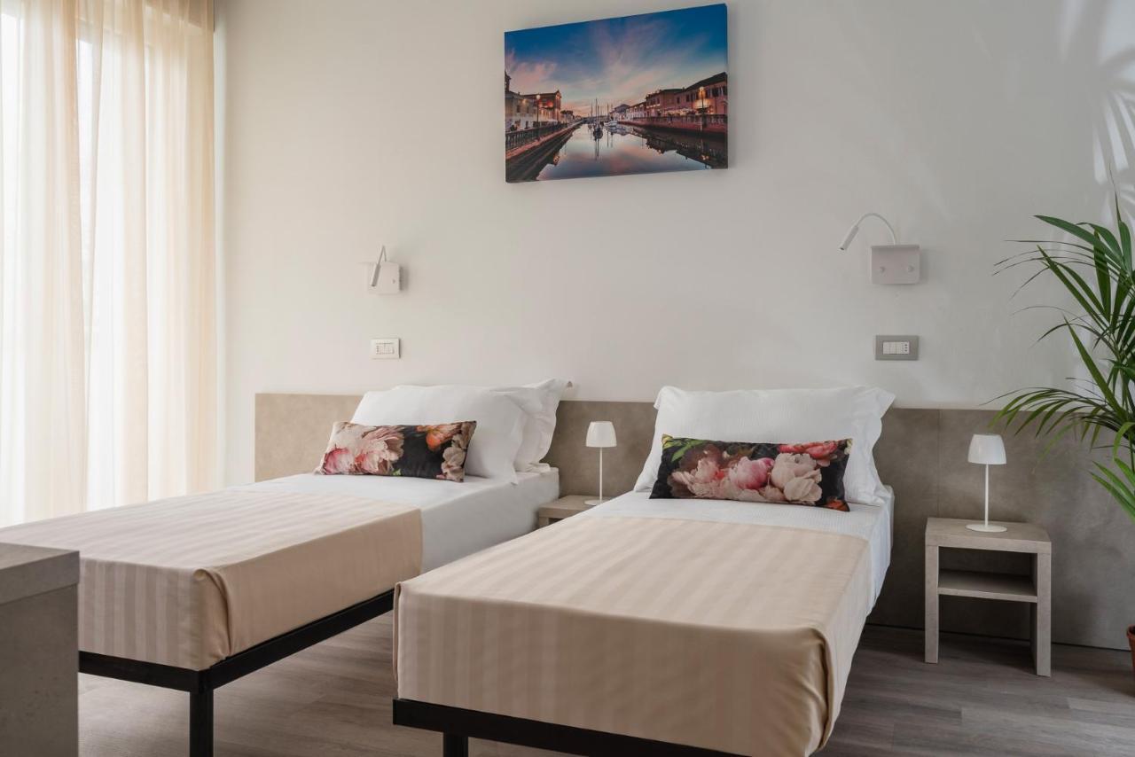 Nido Suite & Apartments เชเซนาติโก ภายนอก รูปภาพ