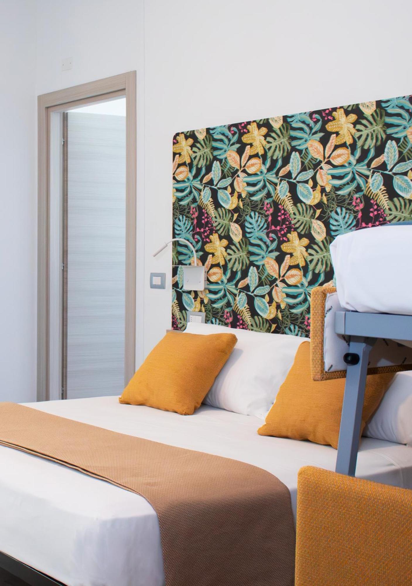 Nido Suite & Apartments เชเซนาติโก ภายนอก รูปภาพ